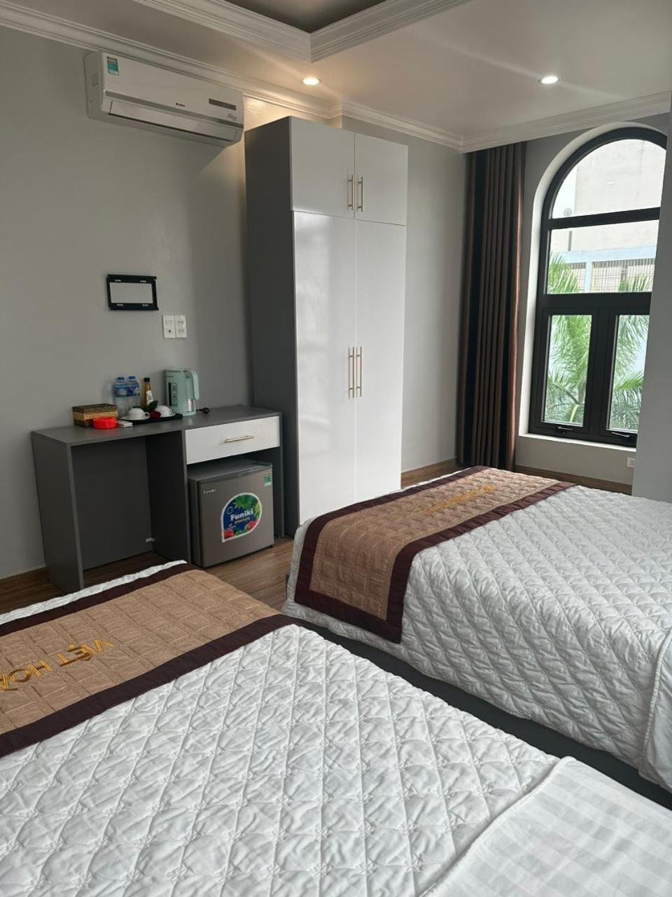 Viet Hoang Hotel Hạ Long-öböl Kültér fotó